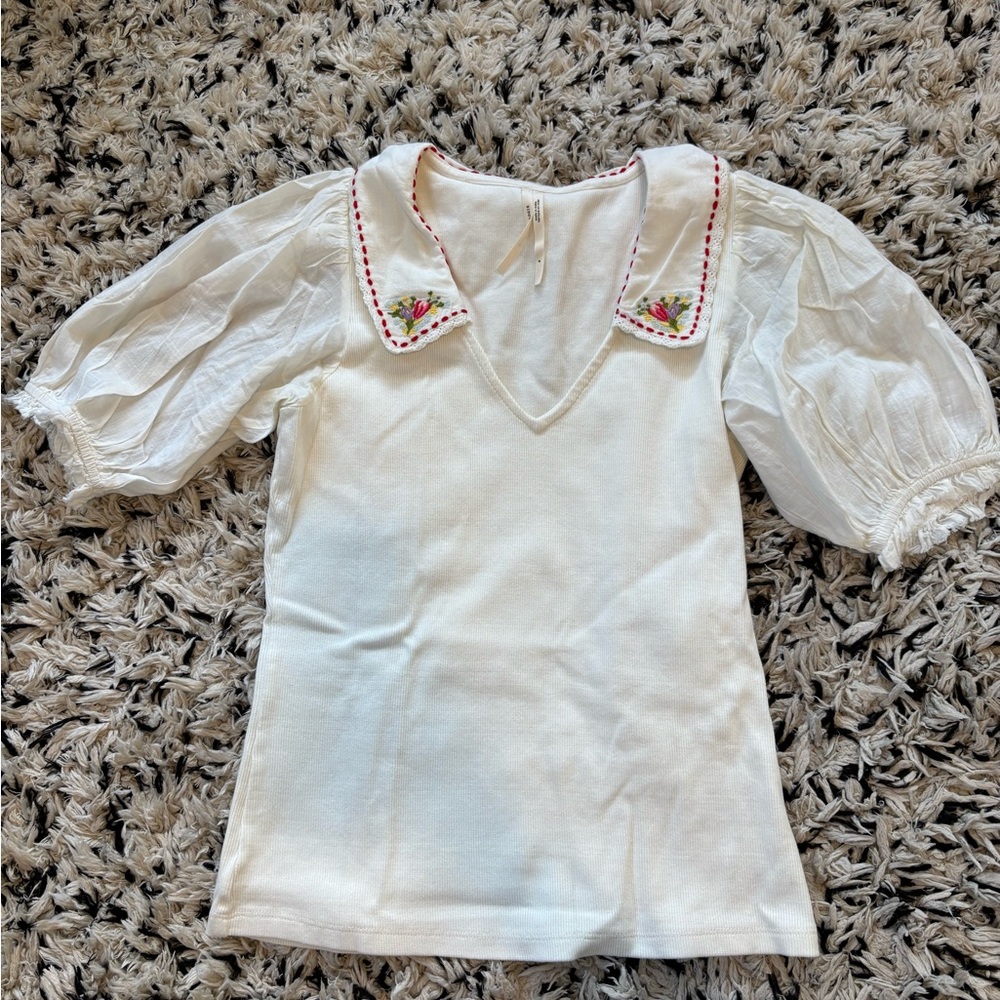 Anthropologie embroidered puff sleeve top
